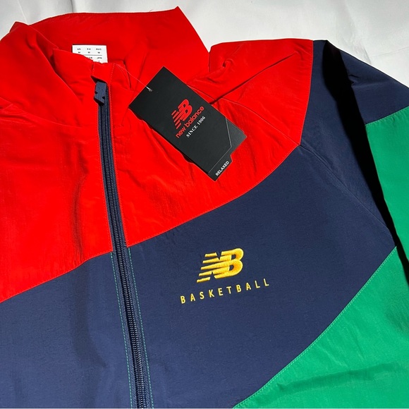 New balance basketball windbreaker - Picture 2 of 2